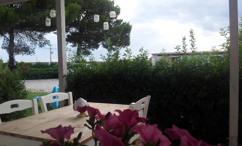 Mazzara Farm Bed & Breakfast Manduria Luaran gambar
